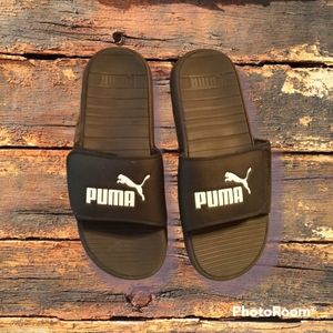 Puma slides Size 11